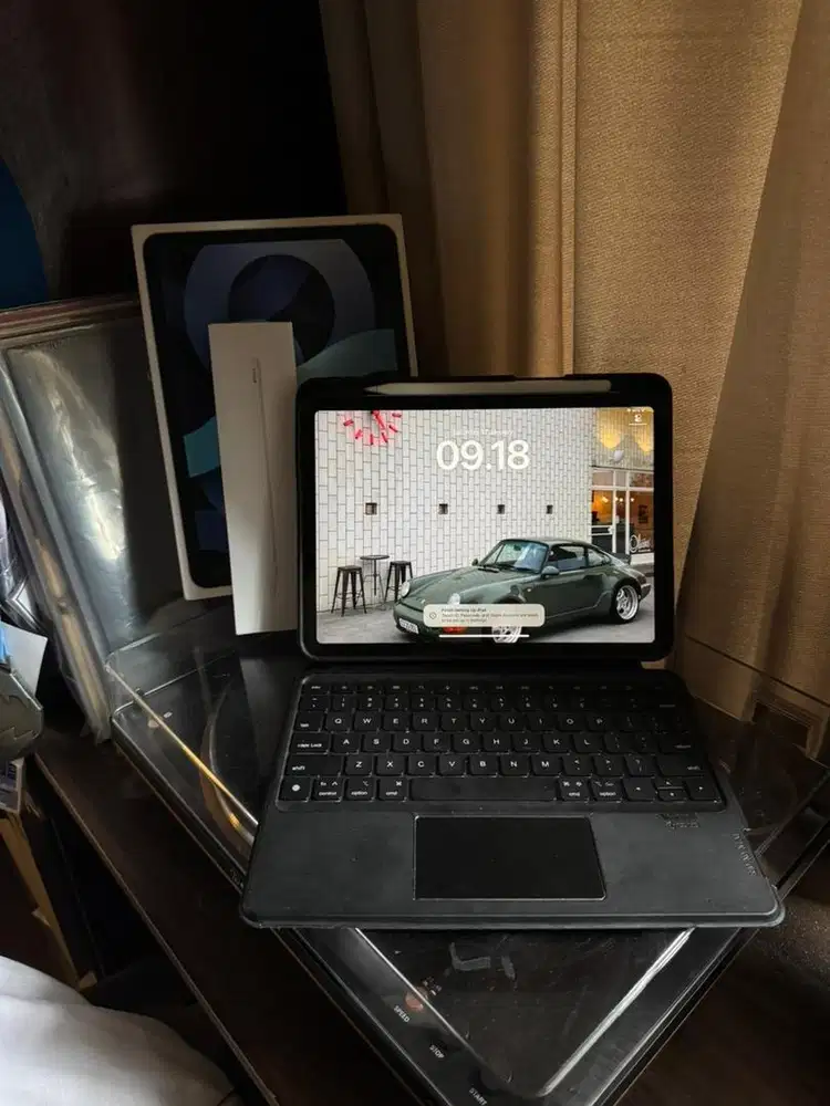 ipad air 4 64gb wifi only + apple pencil gen 2 + keyboard