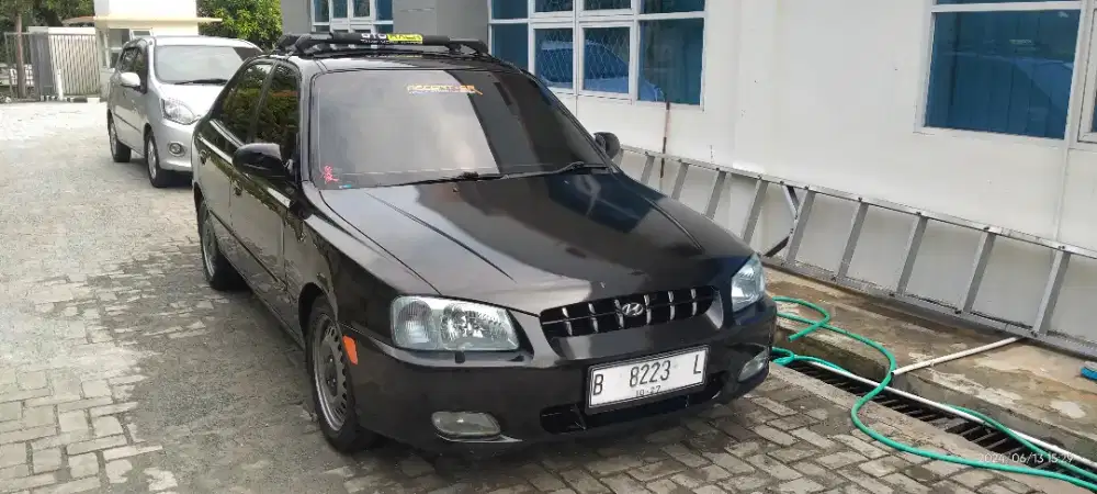 HYUNDAI VERNA GLS MANUAL 2002