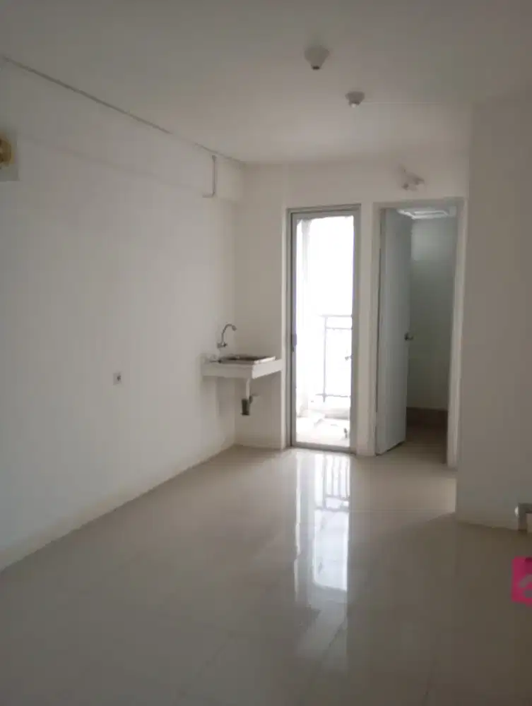 DIJUAL UNIT SHM DIATAS MALL APARTEMEN BASSURA CITY 2 KAMAR