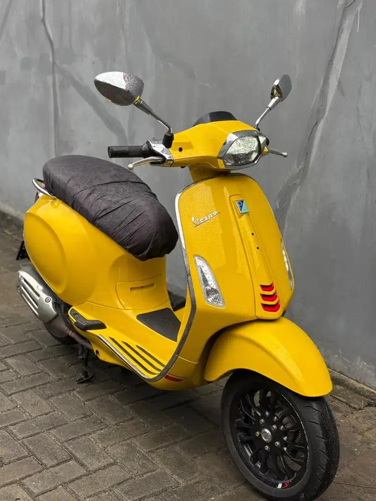 VESPA SPRINT IGET ABS FACELIFT 2021 KUNING PAJAK PANJANG MURAH