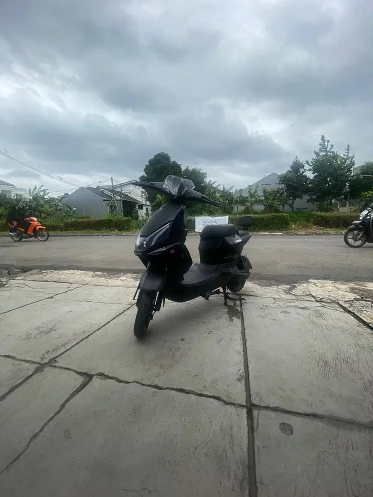 Sepeda listrik uwinfly