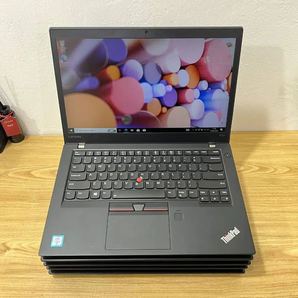 Laptop Lenovo Thinkpad T470s Core i5 Gen6 Ram 8GB 14in N-WJ