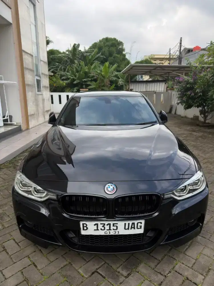 BMW F30 320i Sport LCI B48 2017