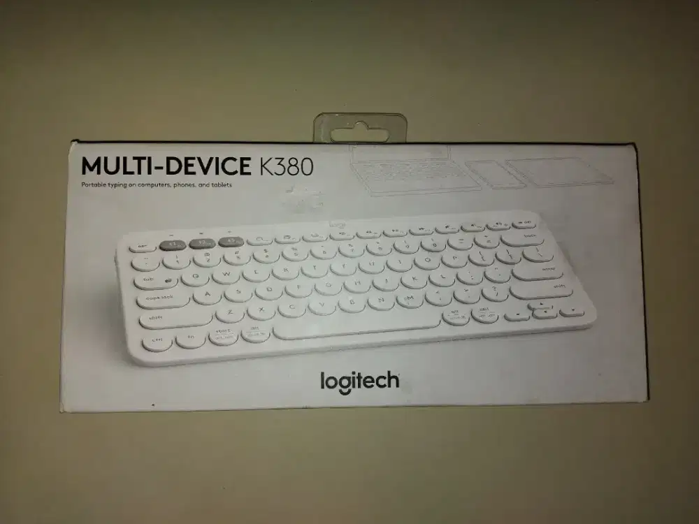Keyboard Logitech K380