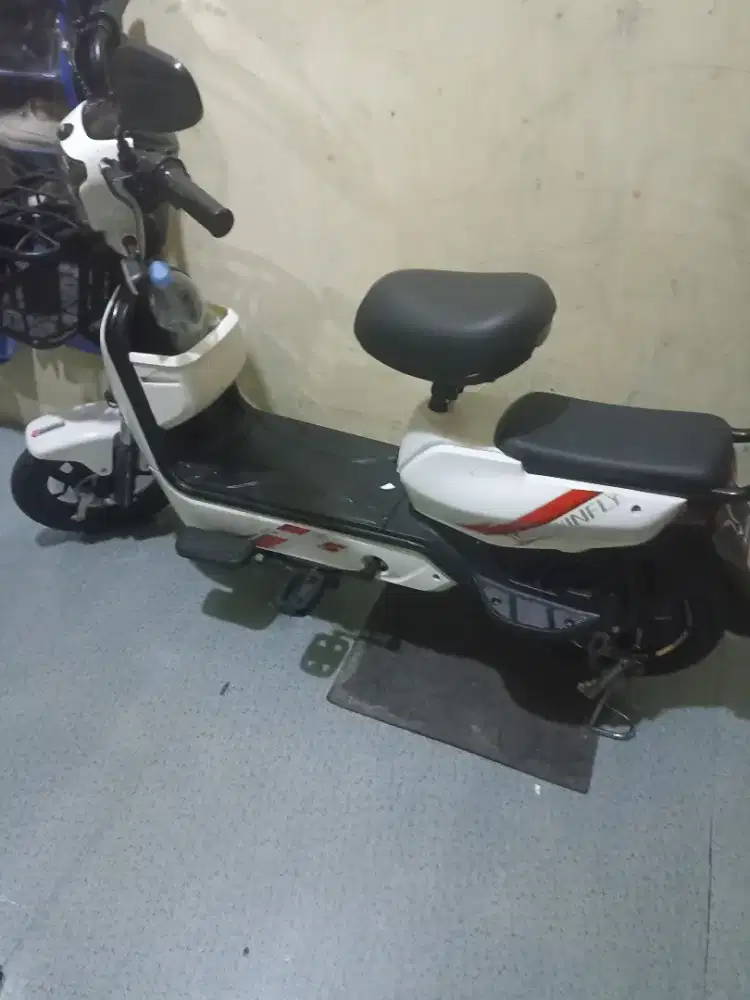 D jual sepeda listrik u-winfly df5