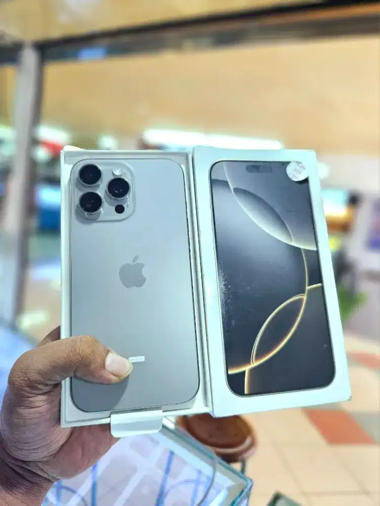 Iphone 16 promax 256 GB bh 100 Cc0 Narural Titanium