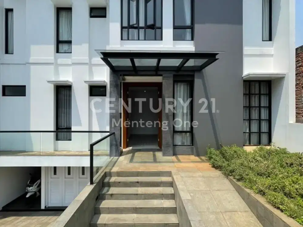 Brand New House Menteng Modern Minimalist