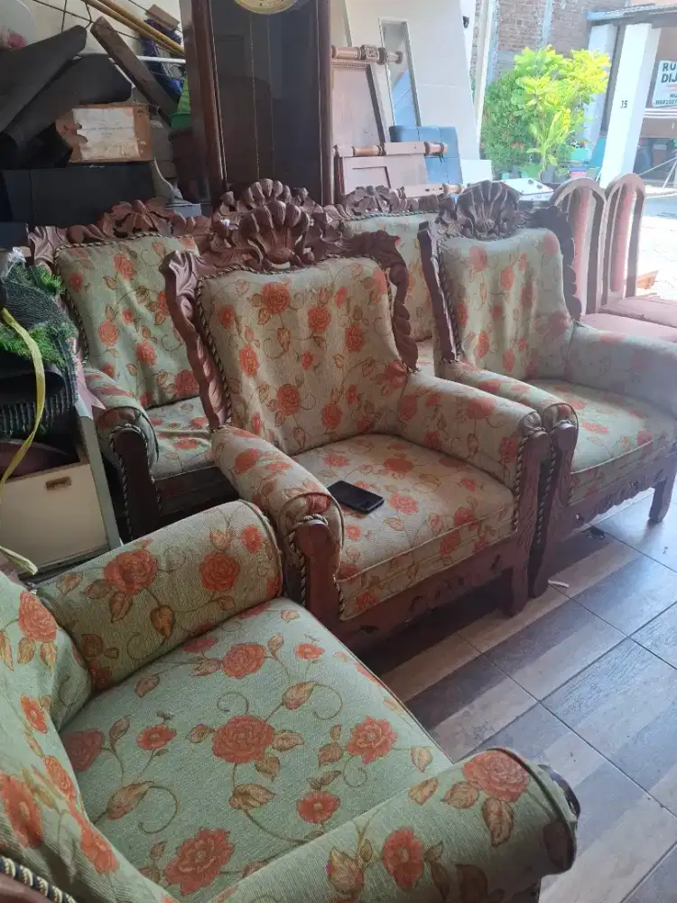 Kursi sofa jati