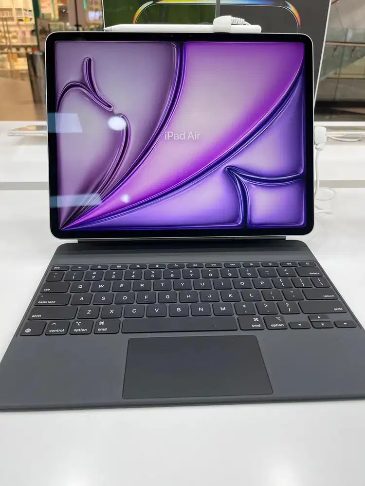 iPad Air (13'inc) bisa cicilan 0%