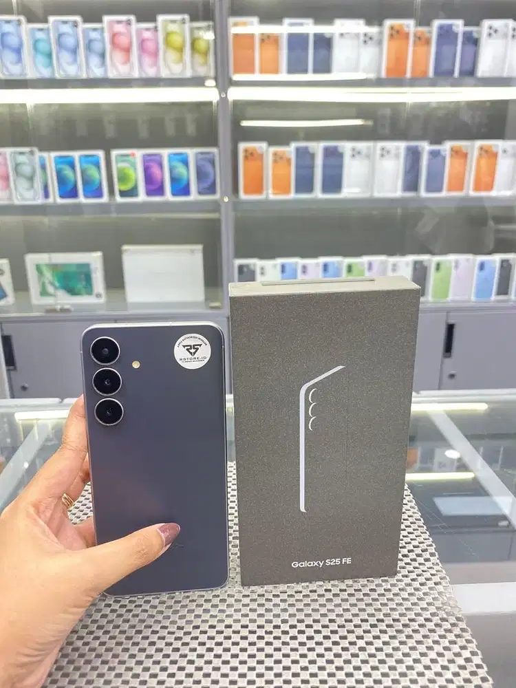 SAMSUNG S25 FE 5G 8/256GB FULLSET, GARANSI RESMI/SEIN 11 BULAN
