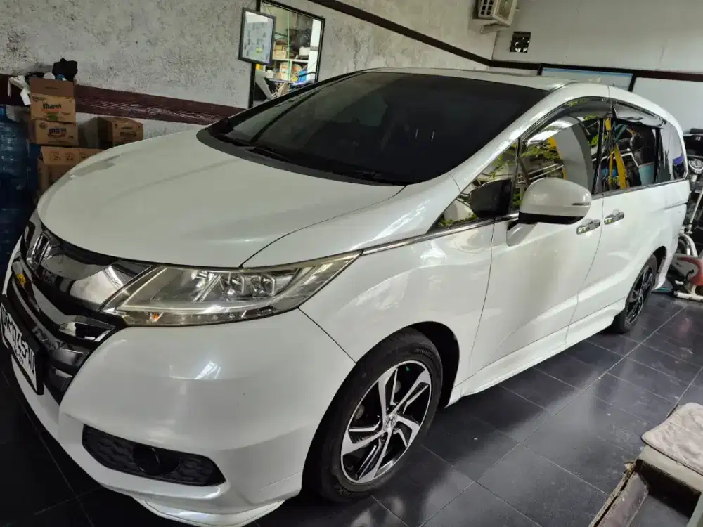 Honda ODYSSEY Thn 2014 type Prestige