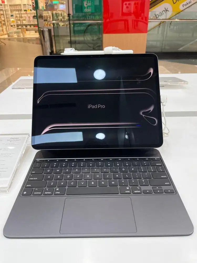 iPad Pro (13'inc) bisa cicilan 0%