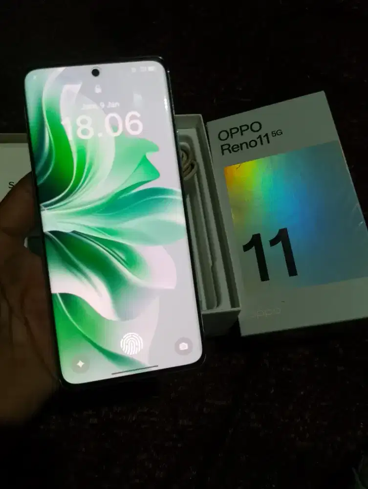 Oppo Reno 11 5g ram 8+8/256