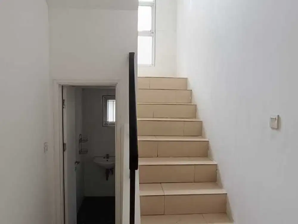 Disewakan Rumah Hadap Timur Laut Cluster Azalea By Rumah Chinida