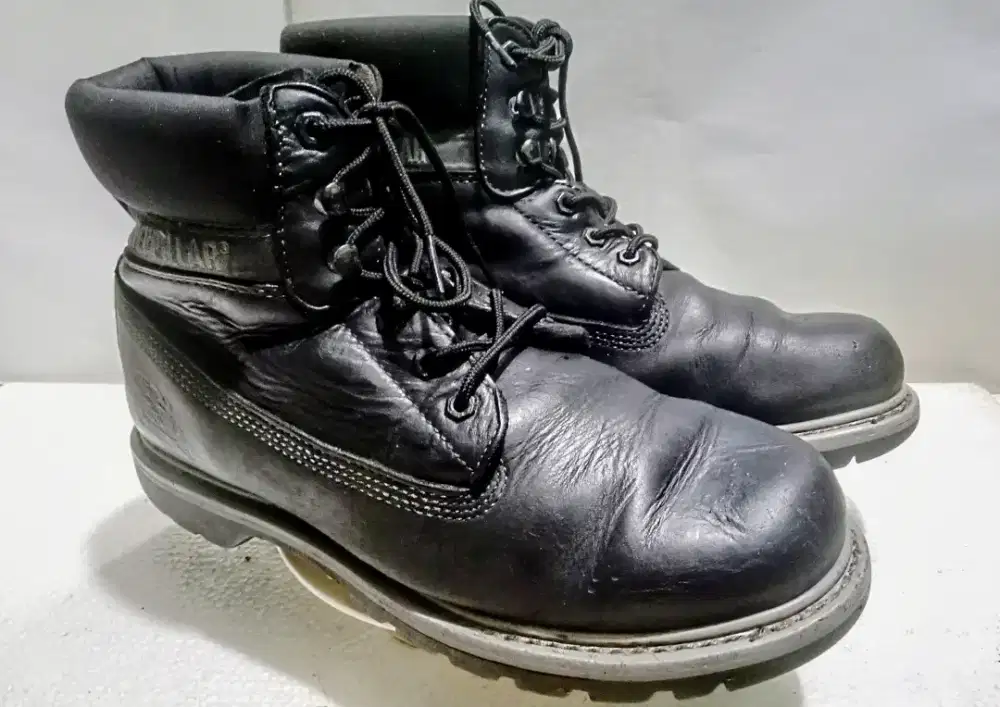 Caterpillar - Sepatu Pria Casual Boots Kulit Import Original