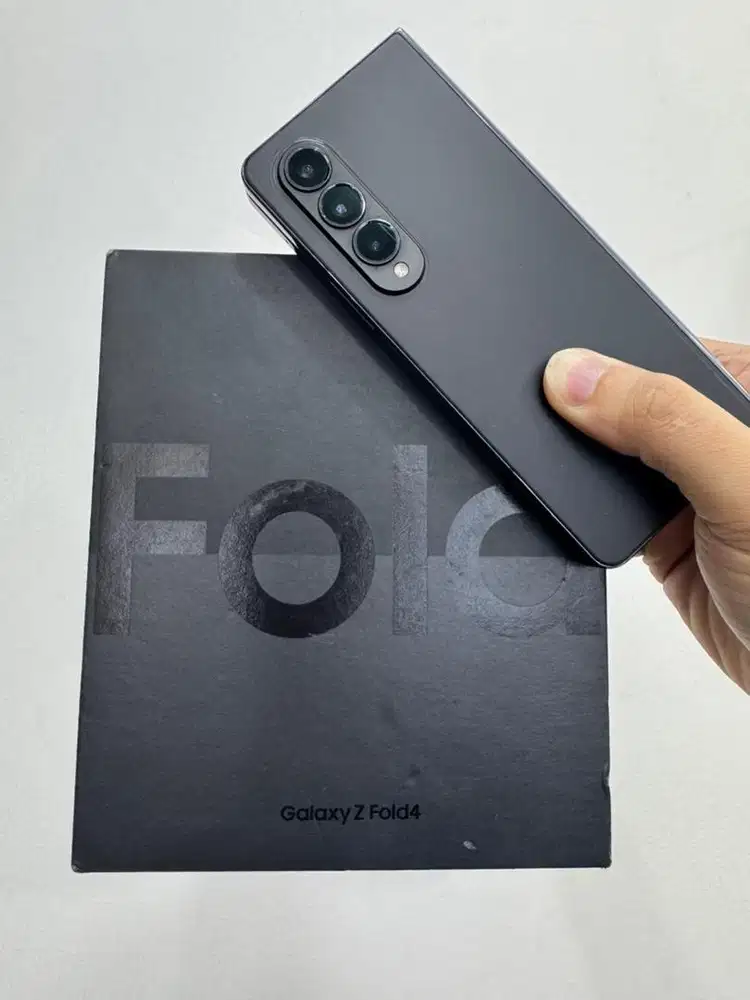 Samsung Z Fold 4 5G Black 12/1Tb (SEIN)