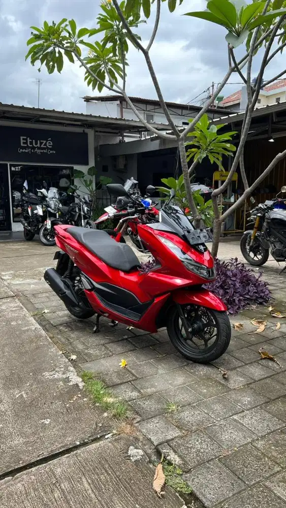 Honda PCX 160 2023 Low Km Tangan Pertama Good Condition