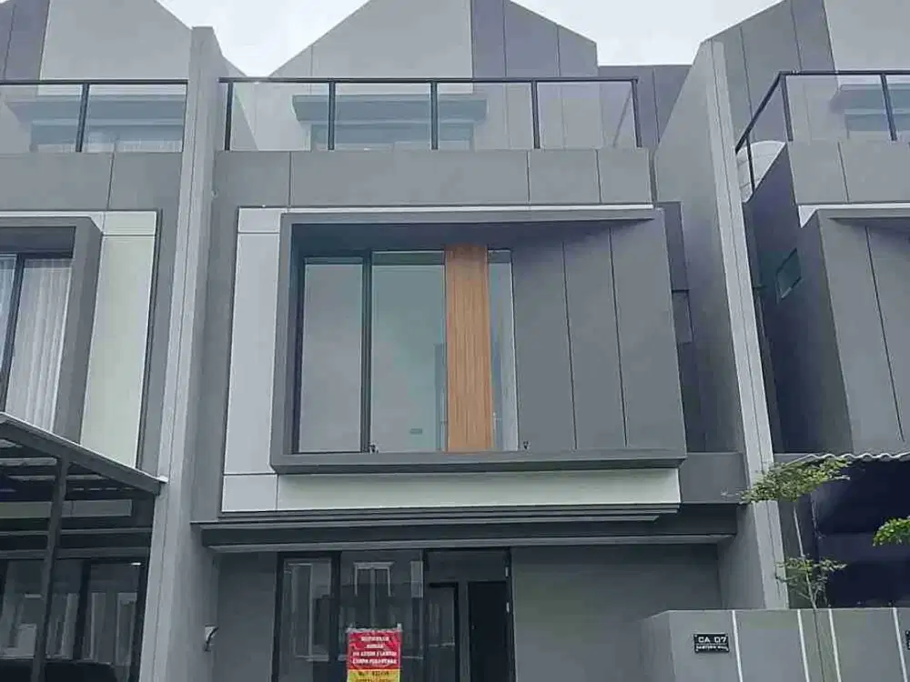 DISEWAKAN RUMAH GRAND EASTERN 3 LANTAI