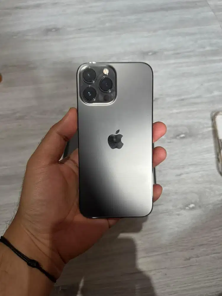 iPhone 13 ProMax 256Gb iBox