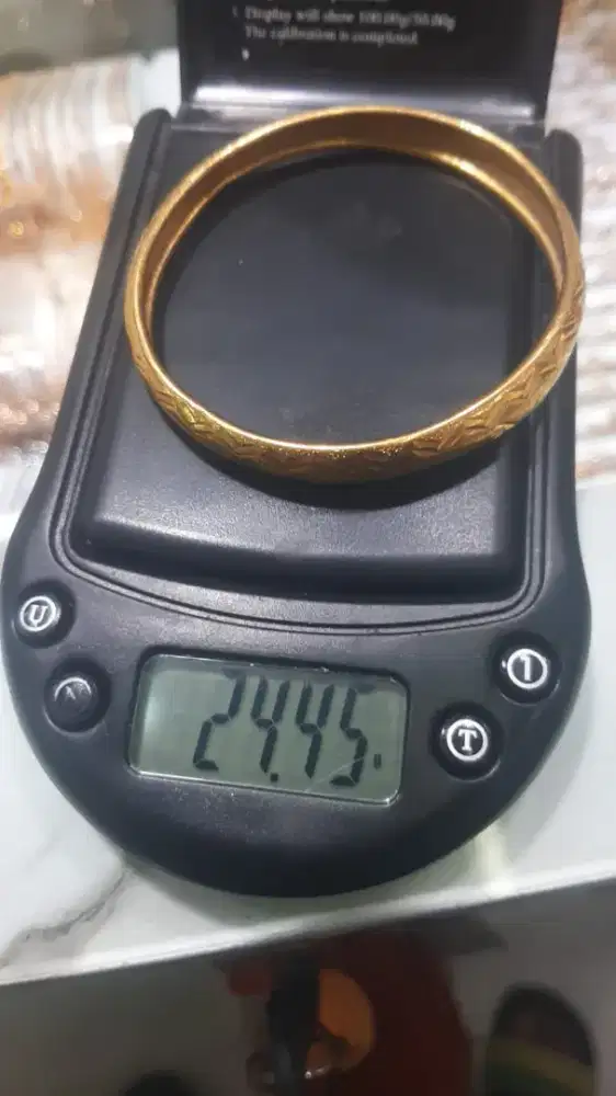 TERIMA JUAL BELI EMAS& BERLIANT