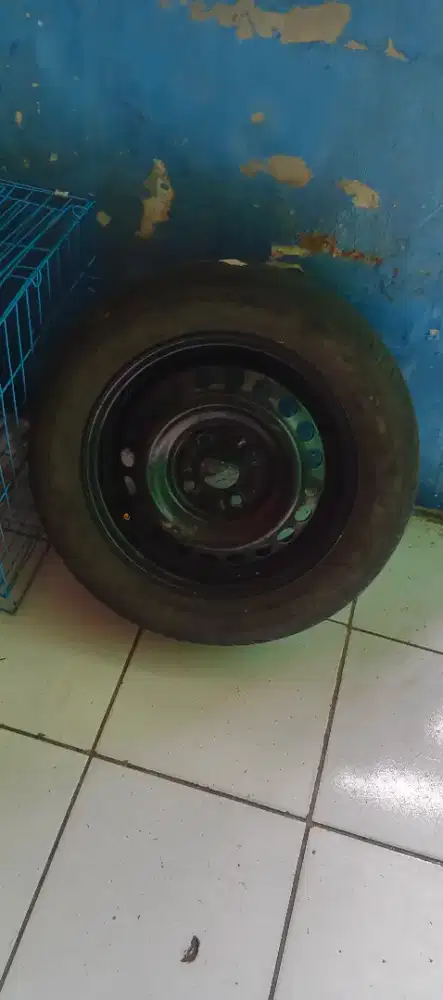 Velg dan ban ring 15 Ex ban serep Brio