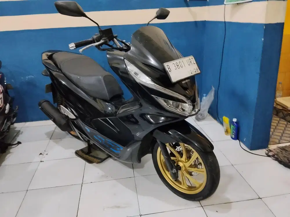 dijual honda PCX 150cc 2018 full orisinil