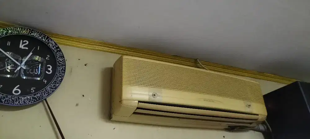 Jual AC karna mau pindah