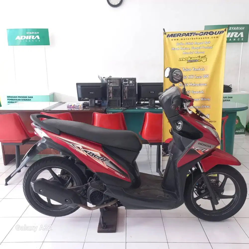 HONDA BEAT TH 2014 MERAH KREDIT MOTOR MURAH DI MERPATI MONJALI