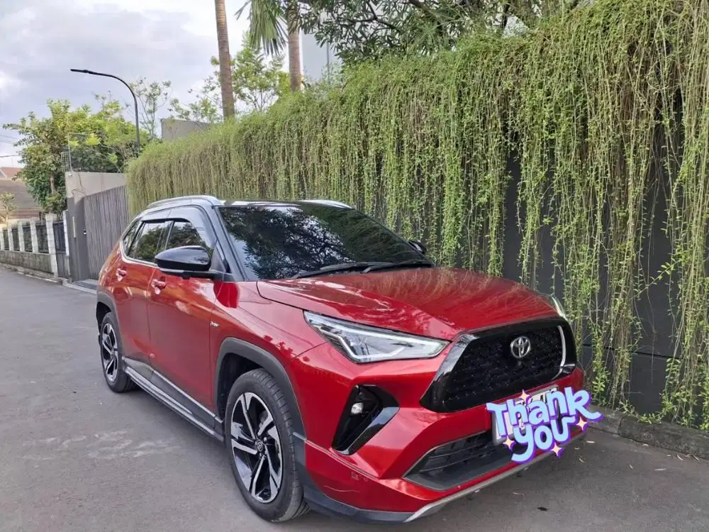 Toyota yaris cross s hybrid tss two tone automatic 2023