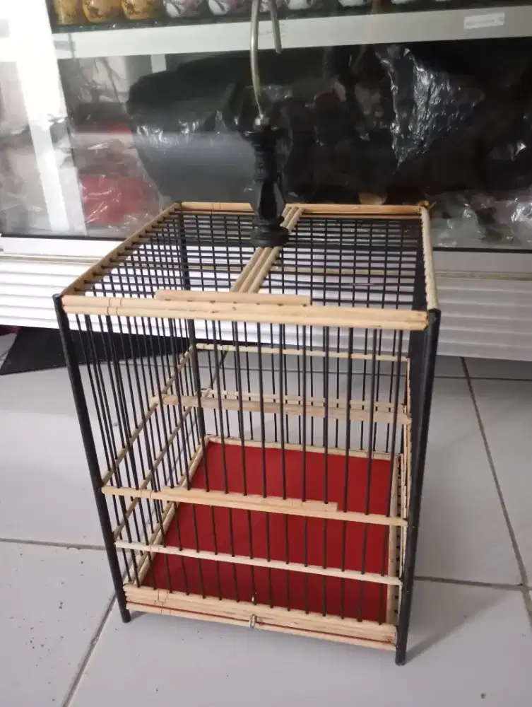 sangkar burung kecil