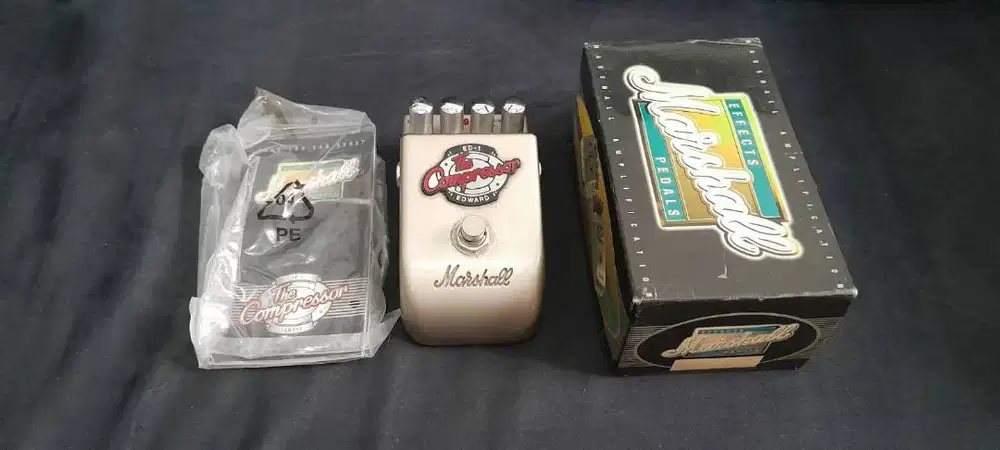 Marshall ED1 ED-1 Compressor Kompresor Efek Effect Pedal Dus Buku