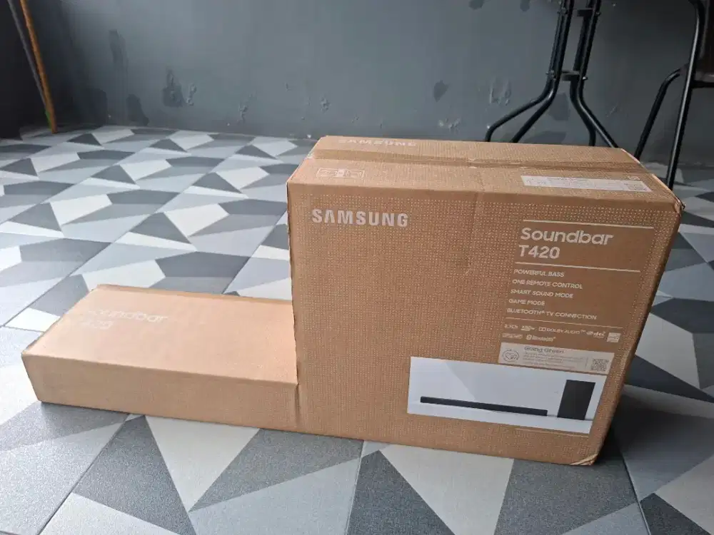 Samsung soundbar T420 soundbar plus subwoofer