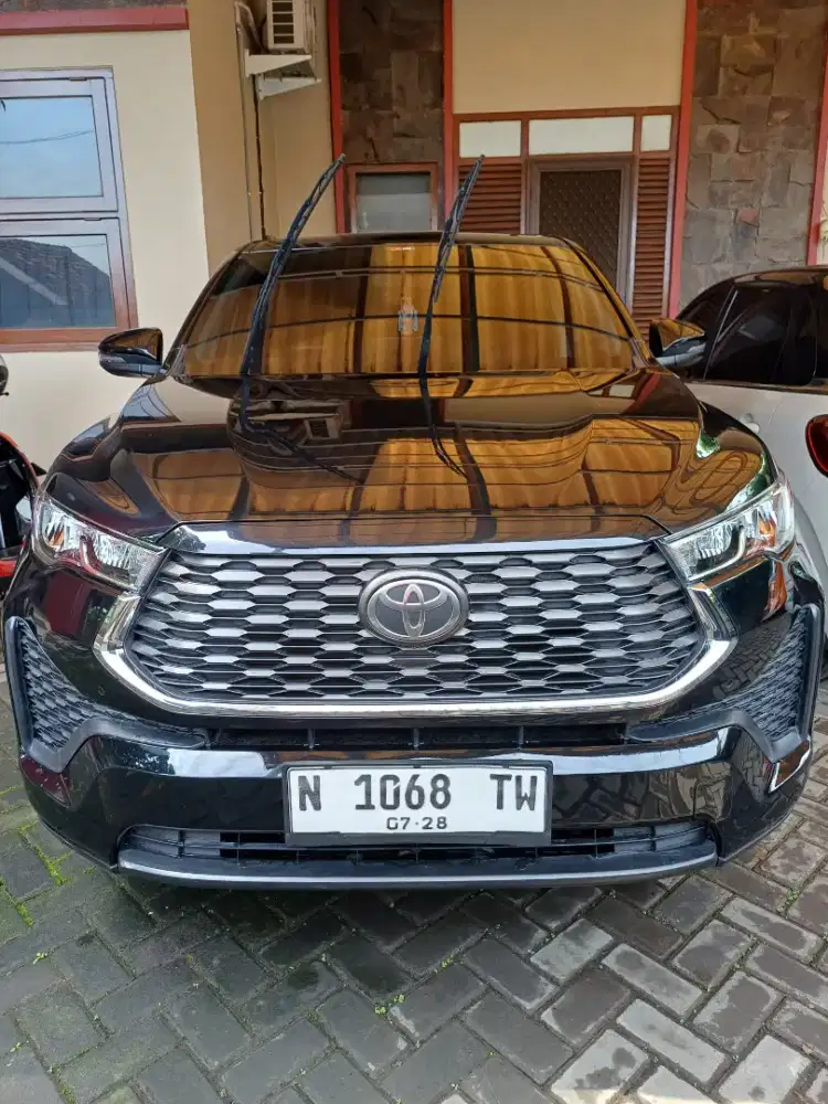 kijang inova zenix 2.0 V gasoline  2023
