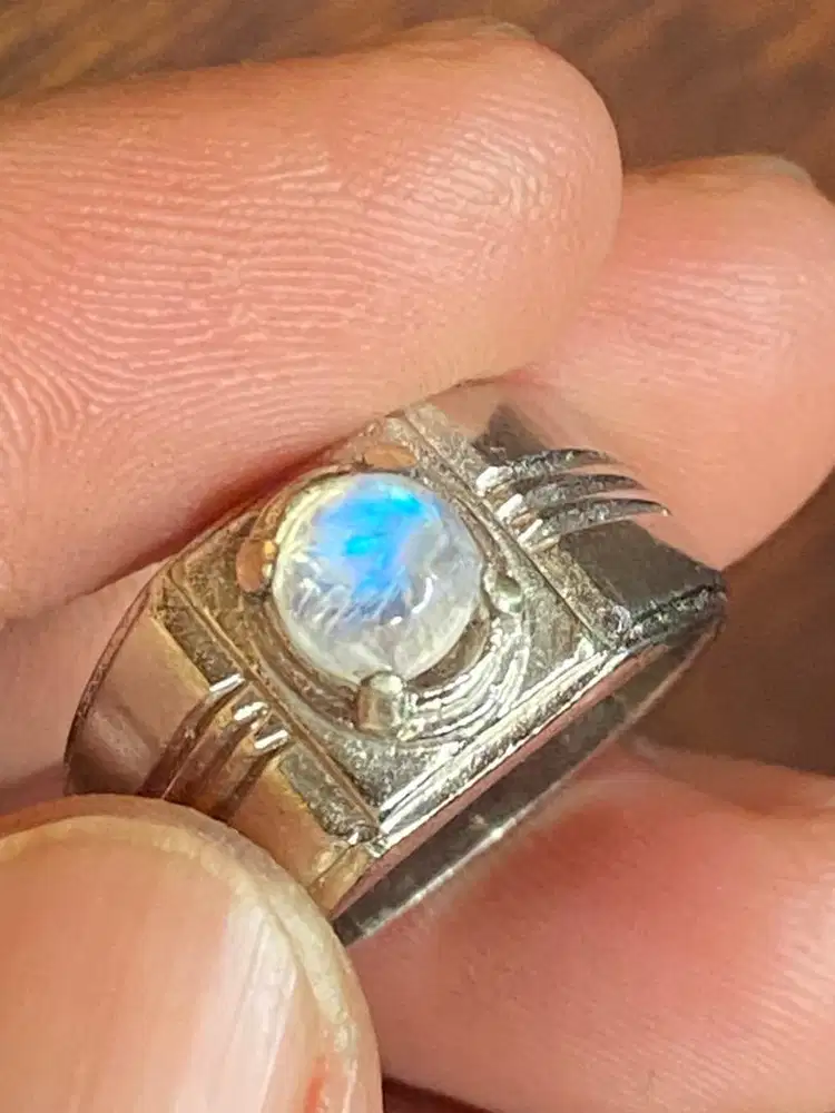 Batu biduri bulan bukan pandan bacan pirus anggur