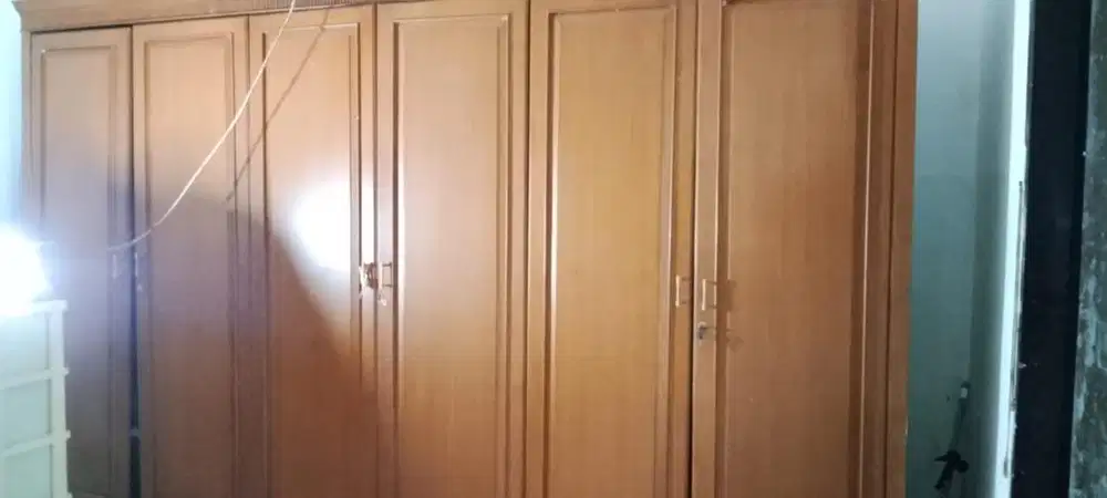 lemari jati mewah 6 pintu