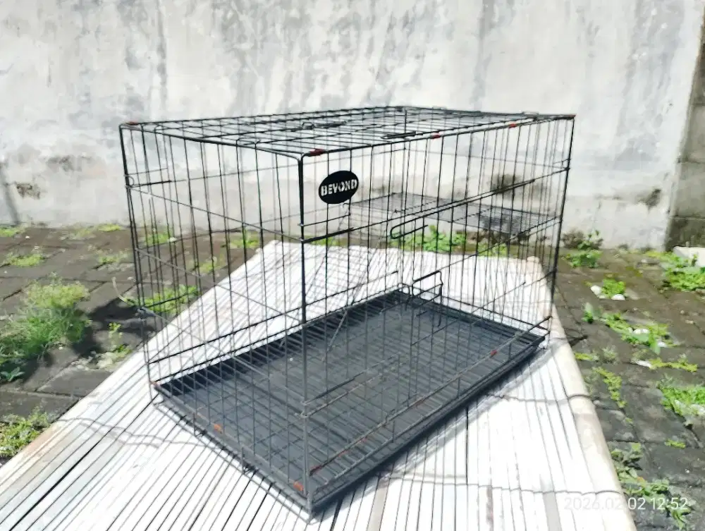 Kandang Kucing Besi Lipat (Ukuran 76 x 54 x 45 cm)