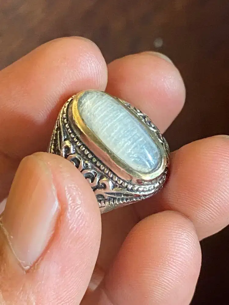 Batu pandan sutra bukan bacan pirus giok anggur