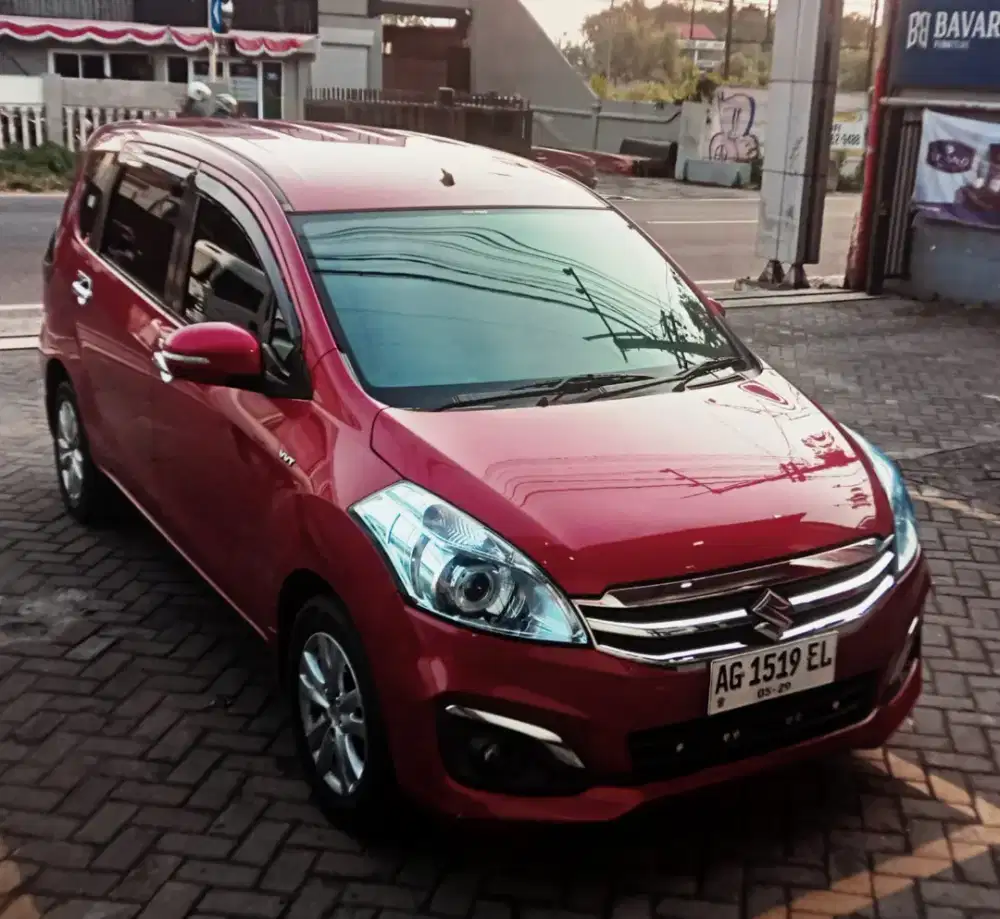 ERTIGA GX MATIC 2017 MERAH
