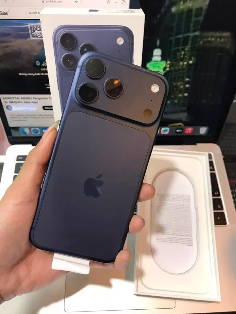 Iphone 17 pro max 256gb blue second ex ibox bh 100%