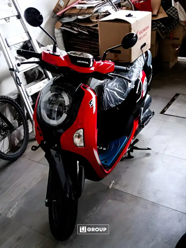 FOR SALE!! Scoopy Sporty Red 2024