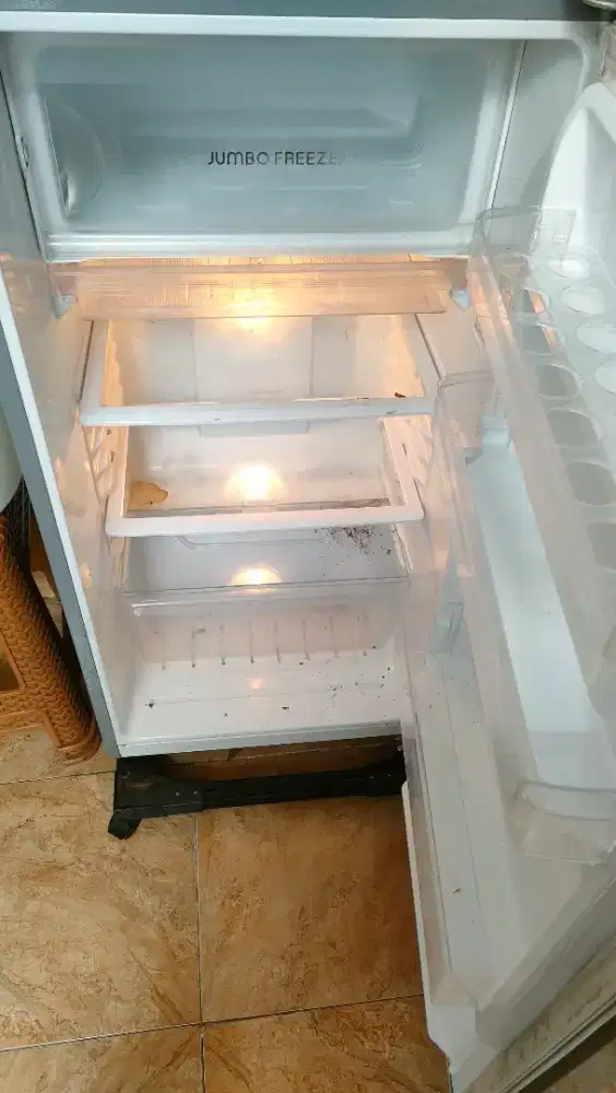 Jual Kulkas Polytron Bekas