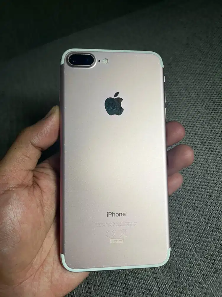 IPHONE 7 plus 128GB Rosegold
