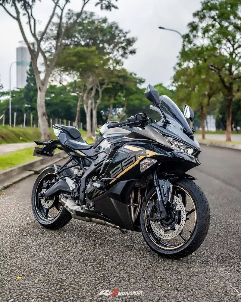 (Full Paper) Kawasaki ZX25R ZX 25 ZX25 Nik 2022 ABS Warna Grey