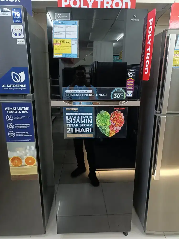 Kredit Kredivo kulkas Polytron 2 pintu 339L bunga 0