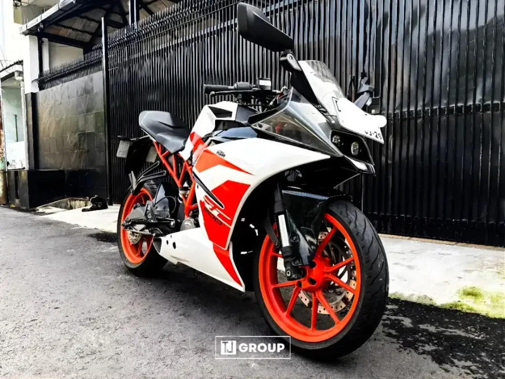 FOR SALE!! KTM RC 200 2018