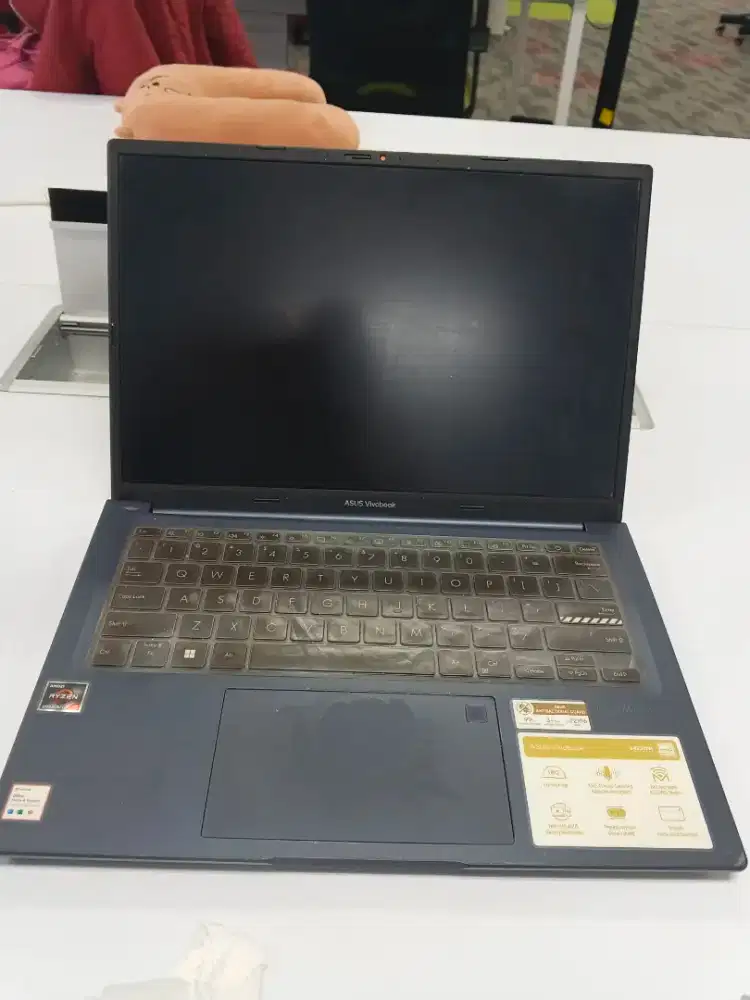 Asus vivobook m1403qa fullset