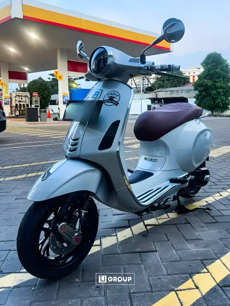 FOR SALE!! Vespa Primavera Iget 2017
