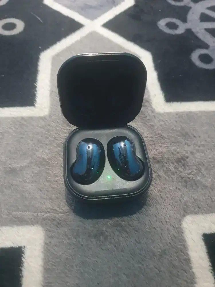 Samsung Galaxy Buds Live