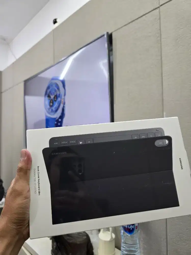 Jual cpt Samsung Tab s11+keyboard wifi barang baru Segel BNIB new SEIN