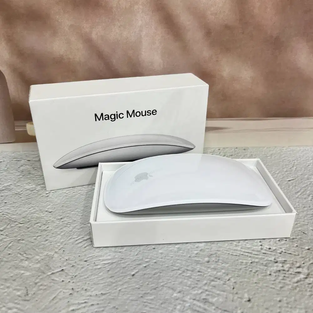Magic Mouse Gen 2 second warna White